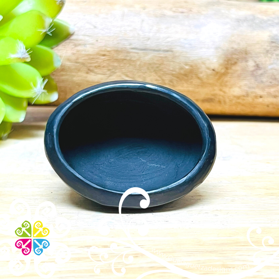 Mini Oval Jewelry Box - Barro Negro Oaxaca