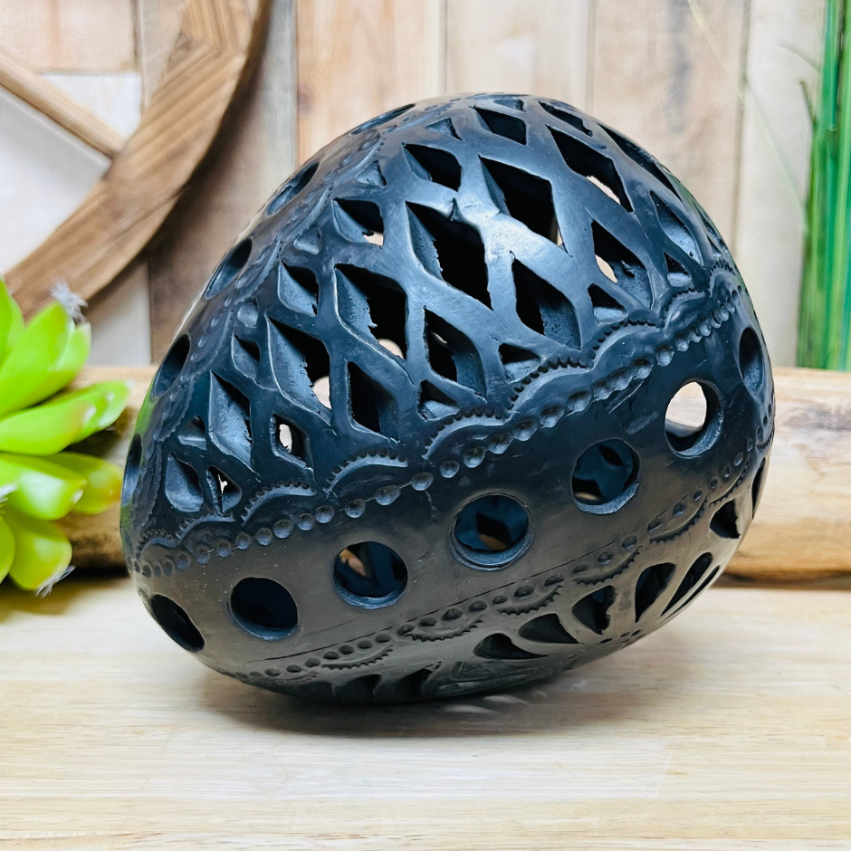 Large Oval Candle Holder - Barro Negro Oaxaca