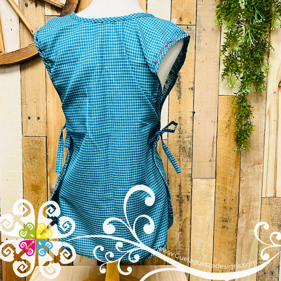 Green Escapulario Embroider Apron - Mandil Artesanal