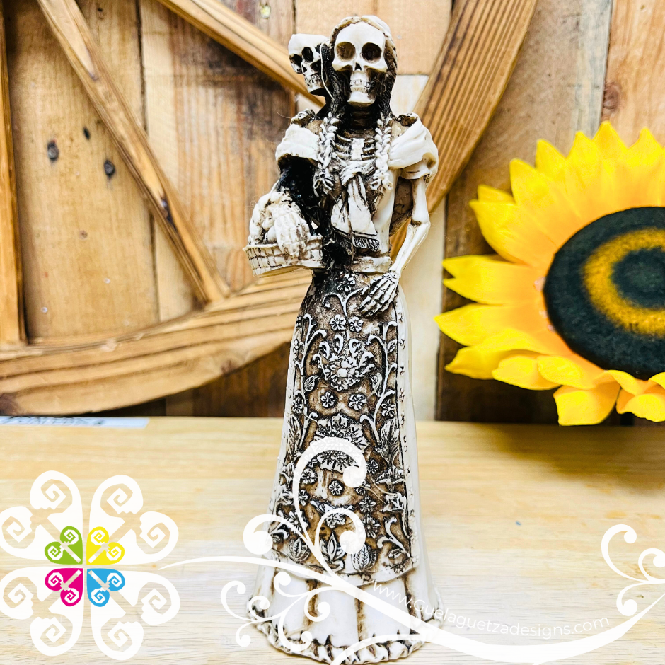 Medium Catrina with Child - Day of the Dead Decoration Resin statue