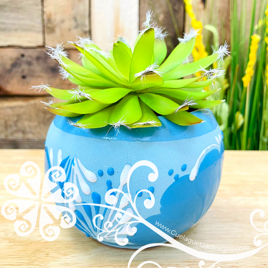 Small Clay Planter - Maceta Barro