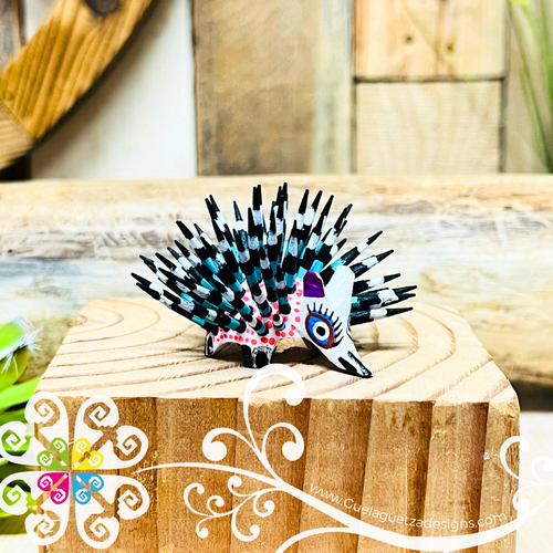 Mini Porcupine Alebrije Handcarve Wood Decoration Figure