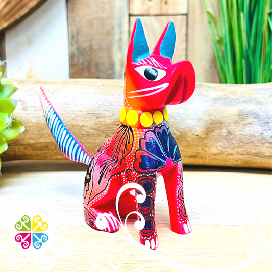 Small Rottweiler Alebrije - Handcarve Wood Decoration Figure