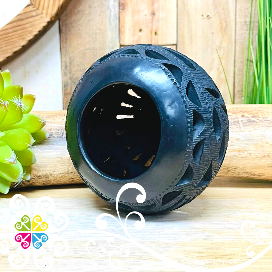 Extra Small Circular Candle Holder - Barro Negro Oaxaca