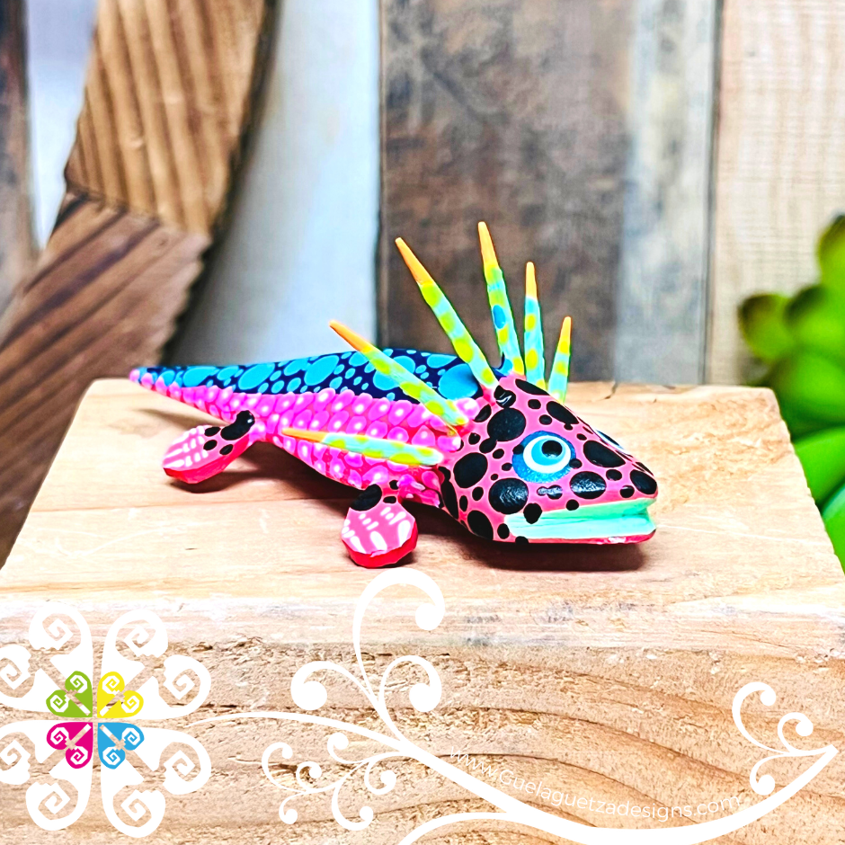 Small Lizard Alebrije Handcarve Wood Decoration Figure