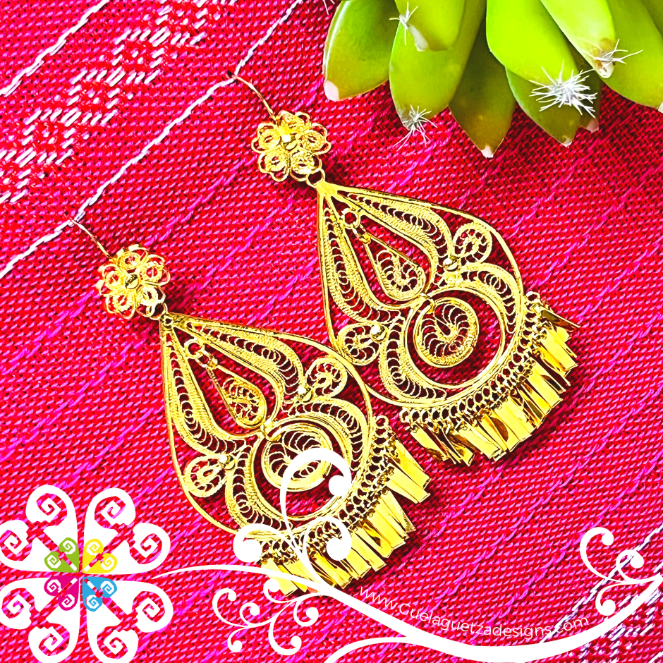 Large Gold Filigrana Artisan Earrings