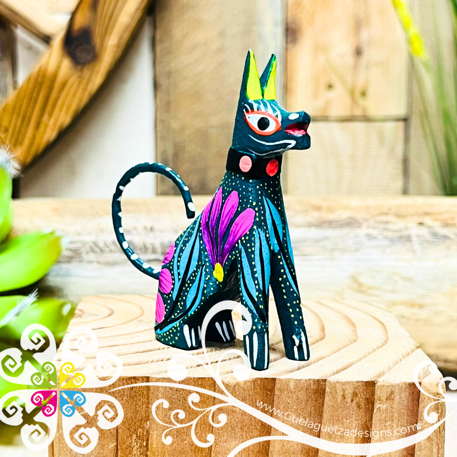 Mini Rottweiler Dog Alebrije Handcarve Wood Decoration Figure