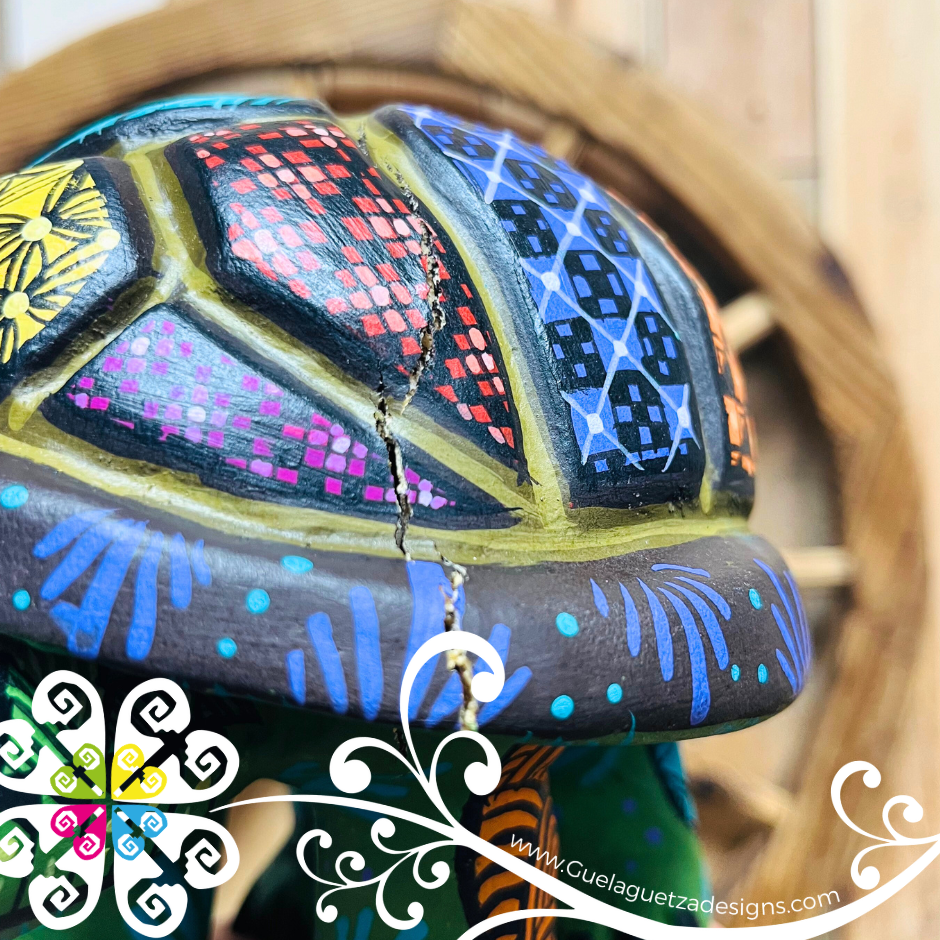 Large Turtle Alebrije - Handcarve Wood Decoration Figure