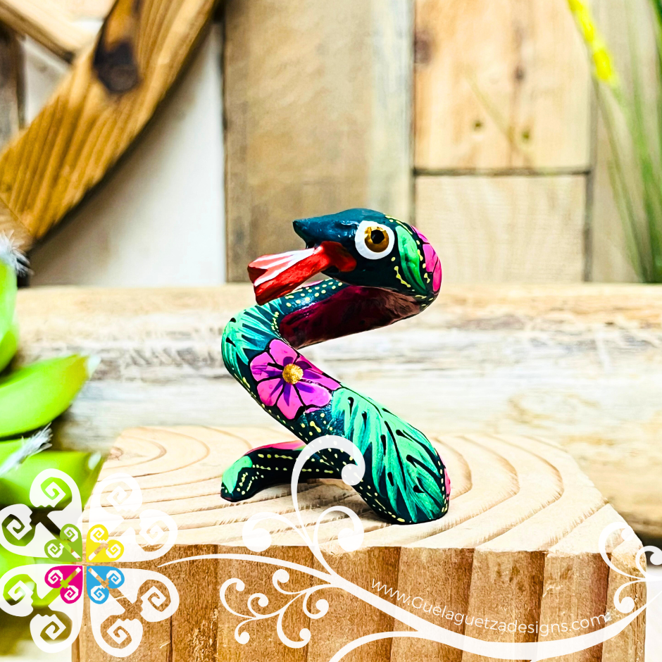 Mini Snake Alebrije Handcarve Wood Decoration Figure