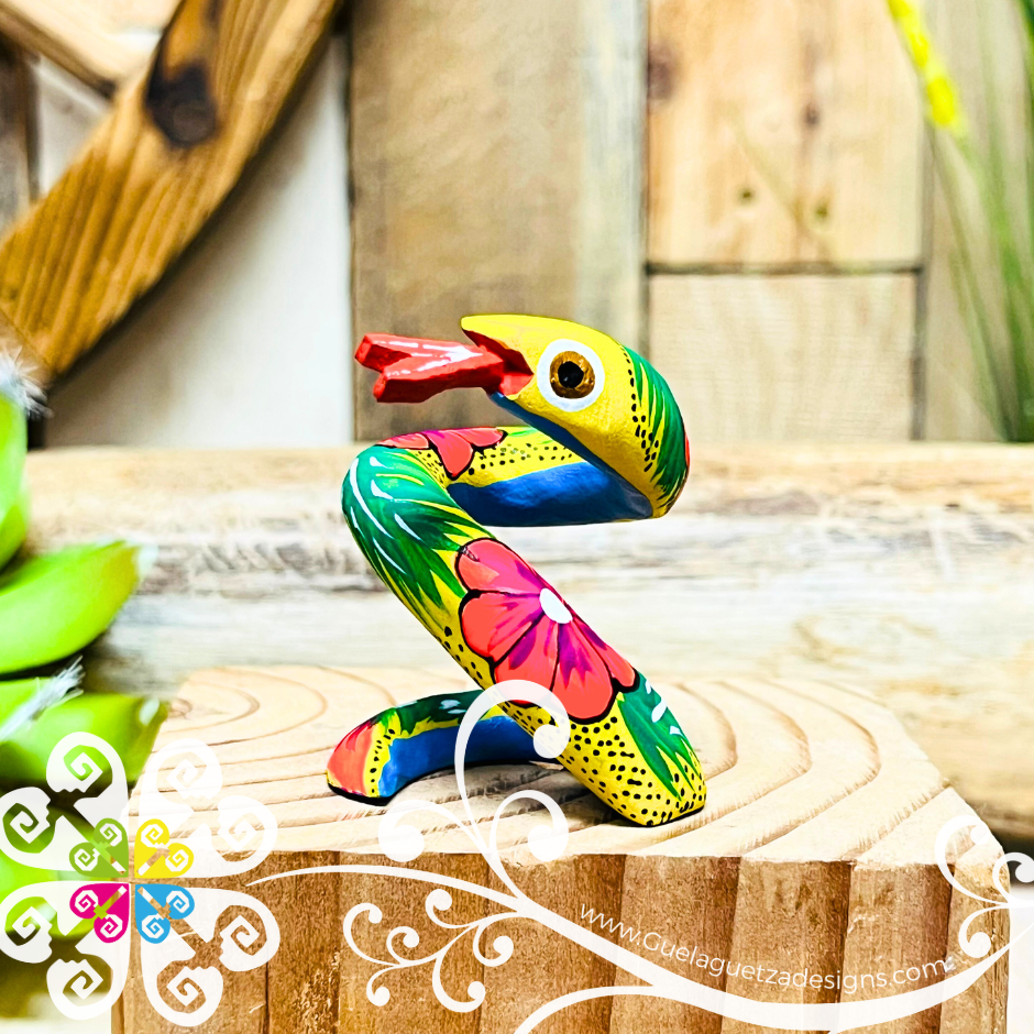 Mini Snake Alebrije Handcarve Wood Decoration Figure