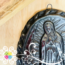 Medium Flat Virgen Guadalupe - Barro Negro Oaxaca