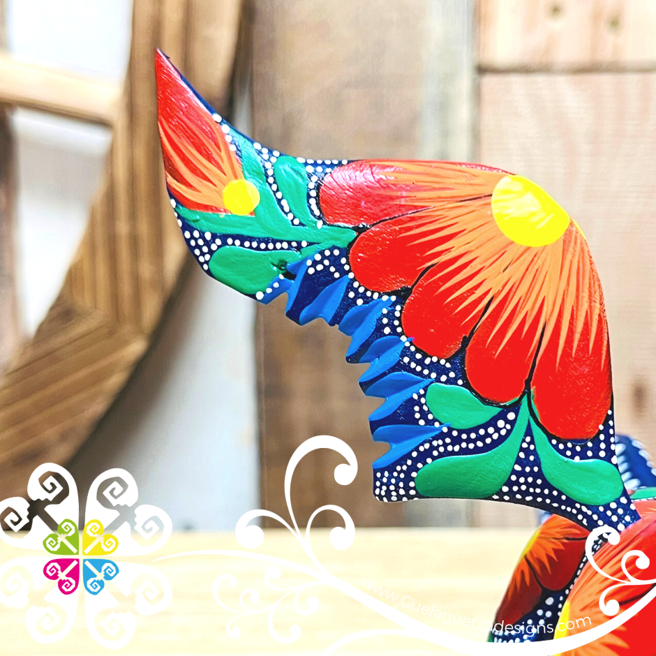 Medium Majestic Jaguar Alebrije - Handcarve Wood Decoration Figure