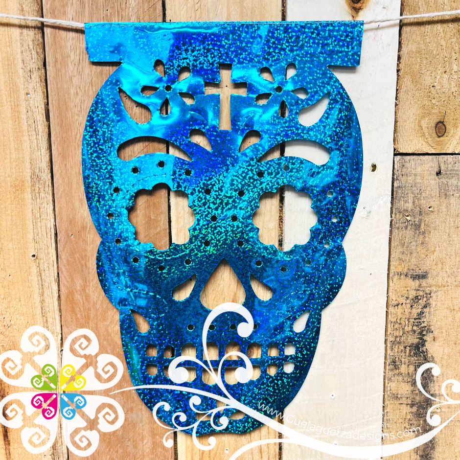 Medium Metallic Skull Design- Plastico Picado Banner