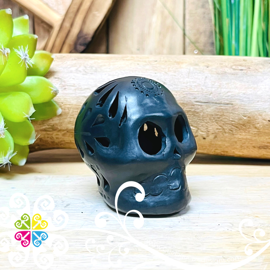 Small Calado Skull  - Black Clay Oaxaca