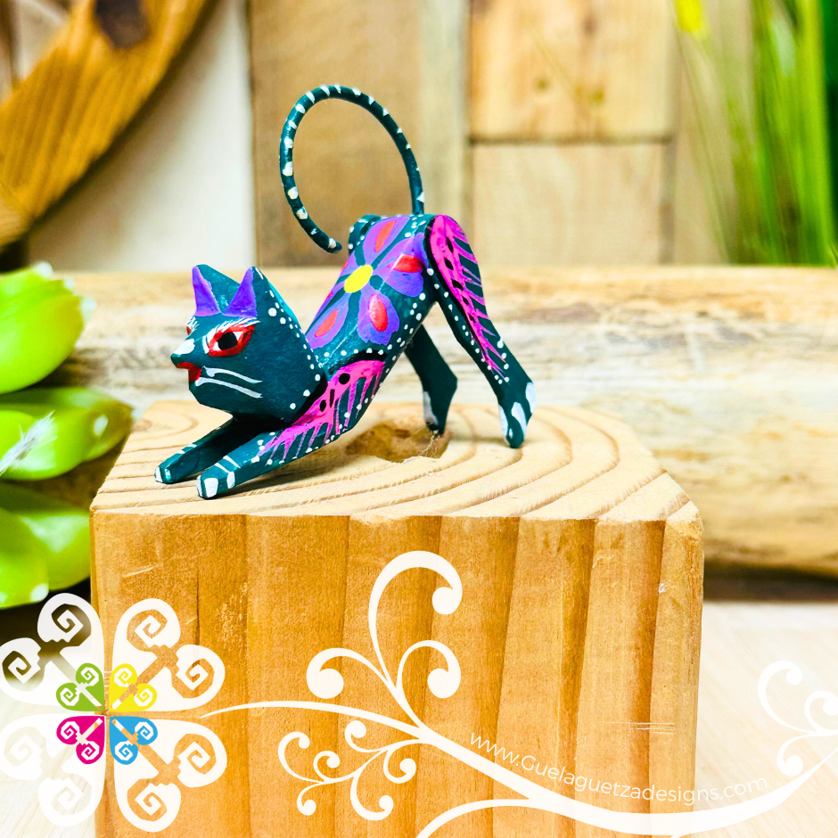 Mini Cat Stretching Alebrije Handcarve Wood Decoration Figure