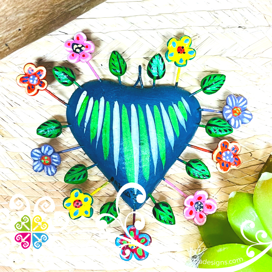 Mini Painted Heart -  Corazon de la Vida - Barro Cocido