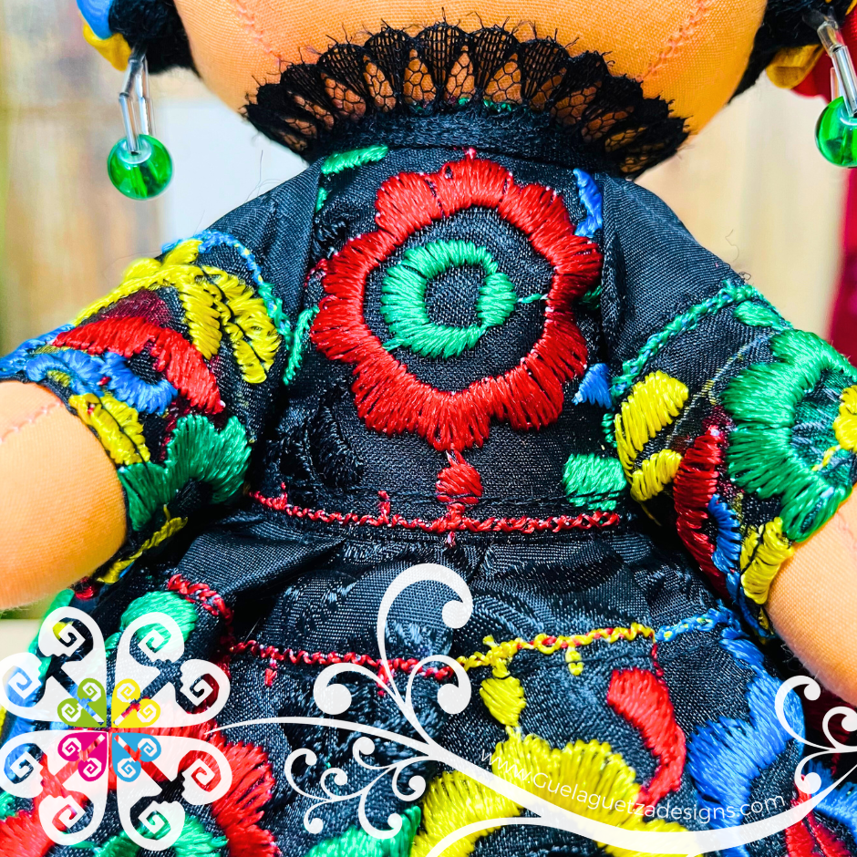 Chiapas Dress Mexican Otomi Doll - Fina