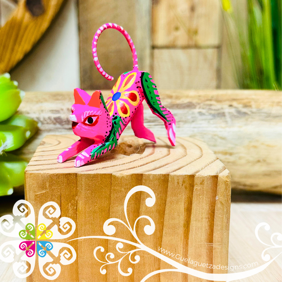 Mini Cat Stretching Alebrije Handcarve Wood Decoration Figure