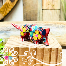 Mini Armadillo Alebrije Handcarve Wood Decoration Figure