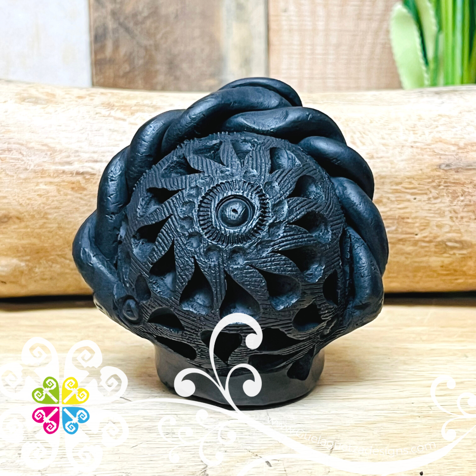 Mini Frida Black Clay Skull  - Barro Negro Oaxaca