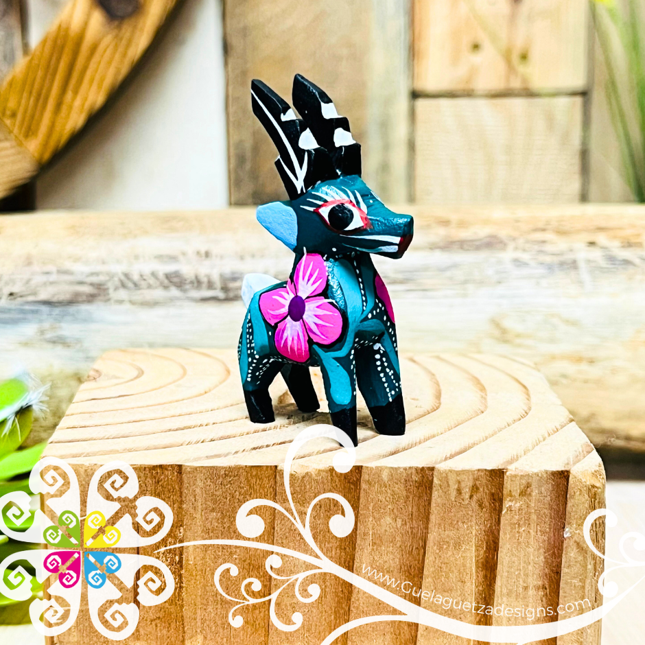 Mini Deer Alebrije Handcarve Wood Decoration Figure