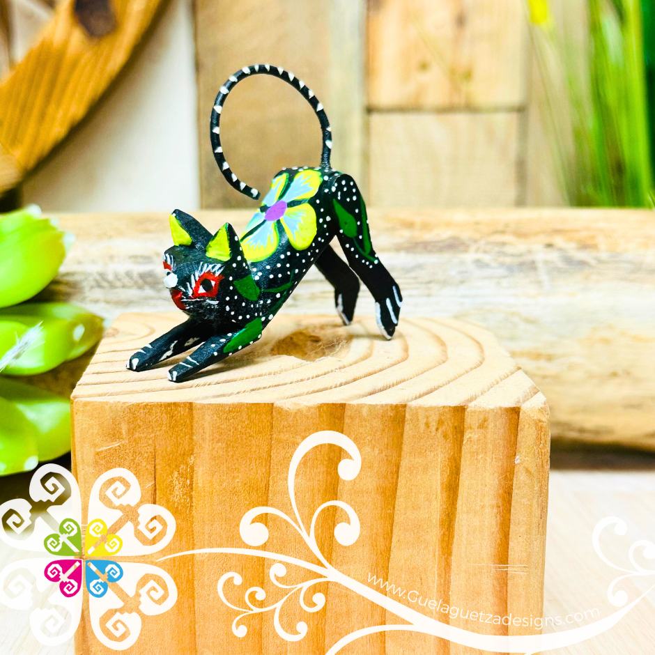 Mini Cat Stretching Alebrije Handcarve Wood Decoration Figure