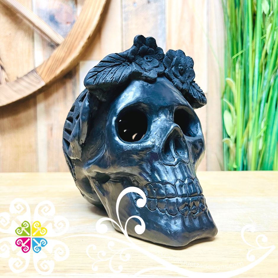 Clay Pieces - Black Skull & Bones