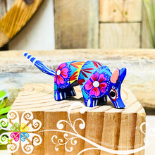 Mini Armadillo Alebrije Handcarve Wood Decoration Figure