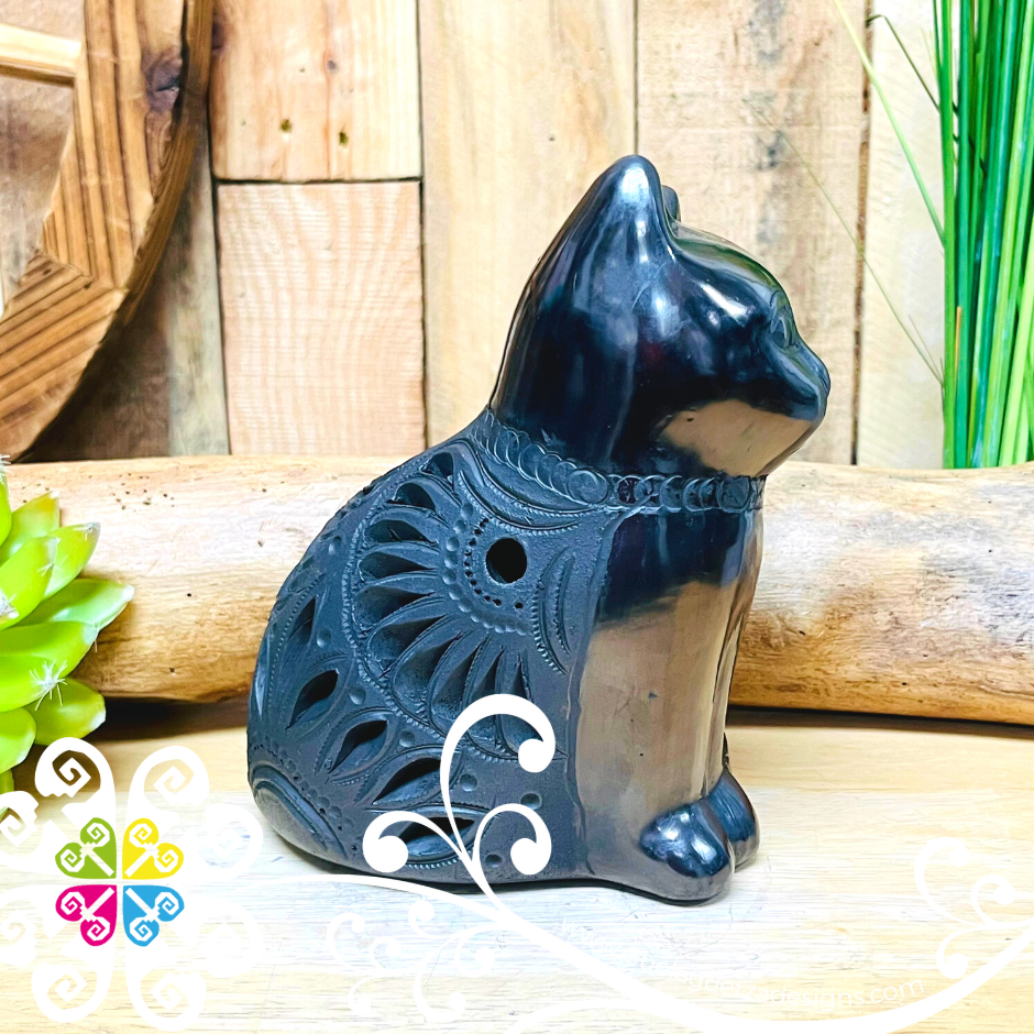 Medium Seated Cat Black Clay Figure - Barro Negro Oaxaca