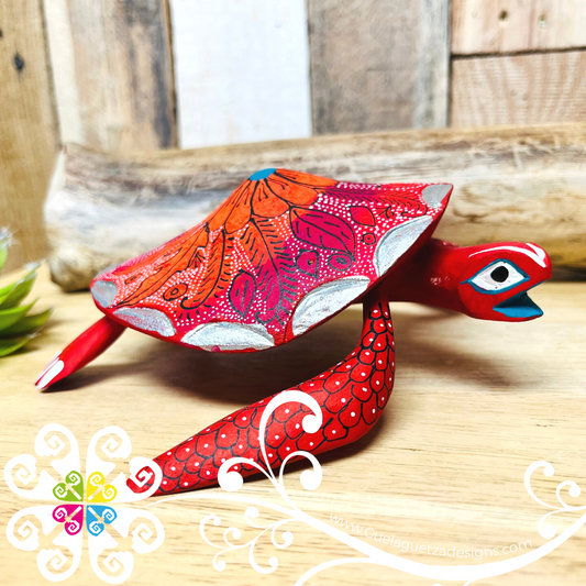 Large Turtle Alebrije- Handcarve Wood Decoration Figure