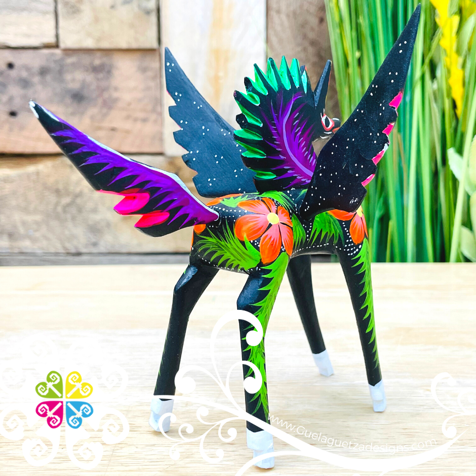 Medium Pegasus Alebrije- Handcarve Wood Decoration Figure