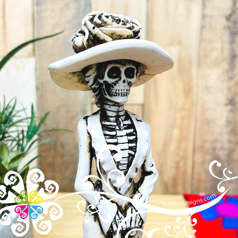 Medium Catrina with Umbrella  - Day of the Dead Decoration Resin Statue