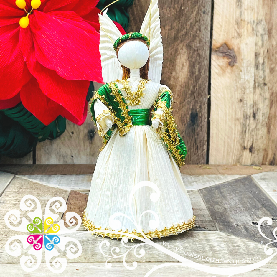 Small Angel Corn Husk Decor