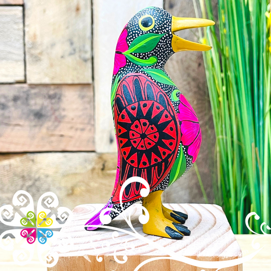 Medium Penguin Alebrije- Handcarve Wood Decoration Figure