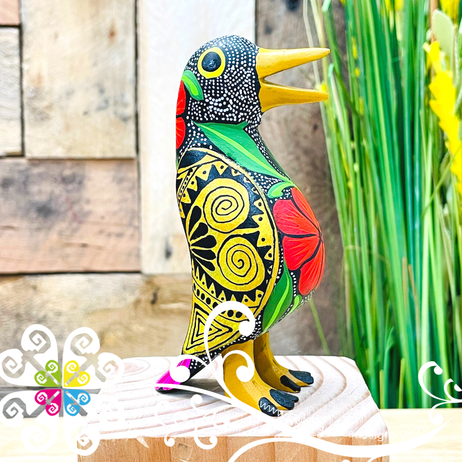 Medium Penguin Alebrije- Handcarve Wood Decoration Figure