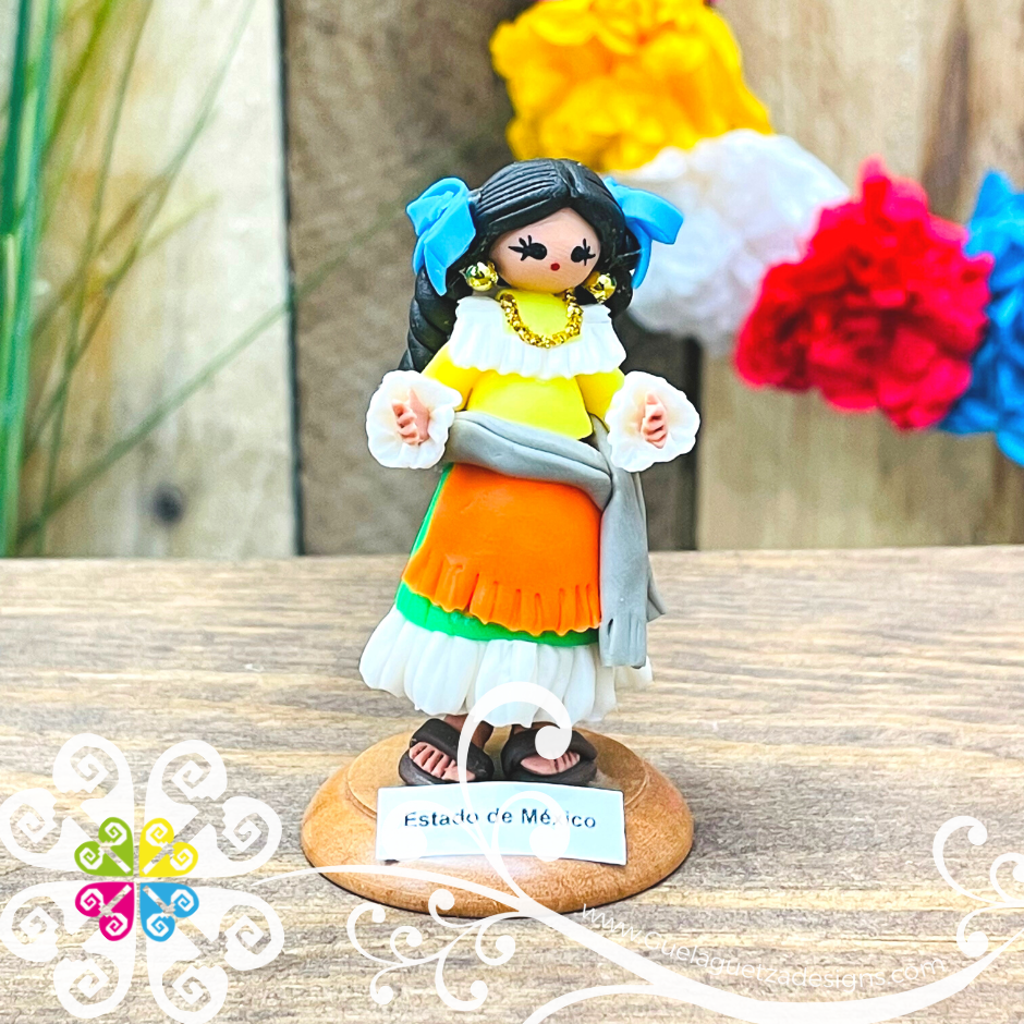 15- Estado de Mexico Little Doll Figurine - Fondant Doll