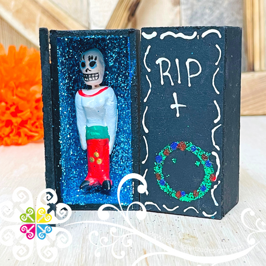 La Mexicana - Day of the Dead Dead Decor