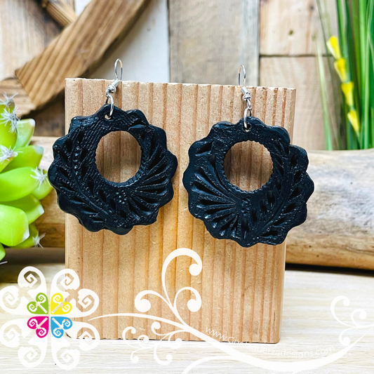 Canastita - Black Clay Earrings