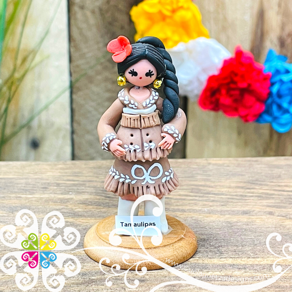 28- Tamaulipas Little Doll Figurine - Fondant Doll