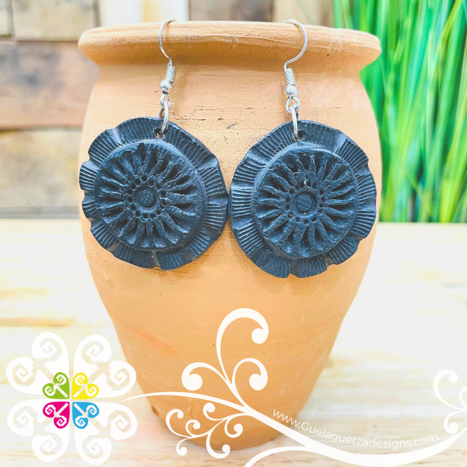 Blooming Flower - Black Clay Earrings