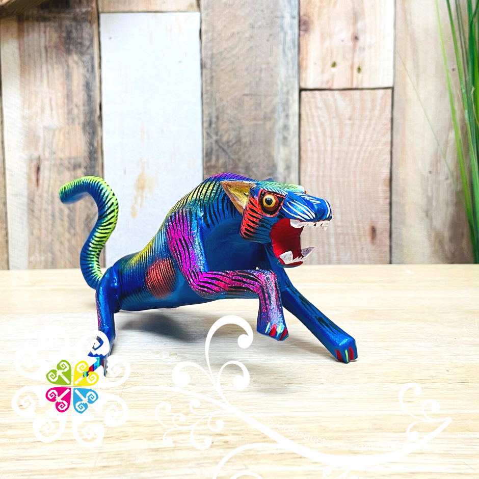 Small Jaguar Alebrije - Handcarve Wood Decoration Figure