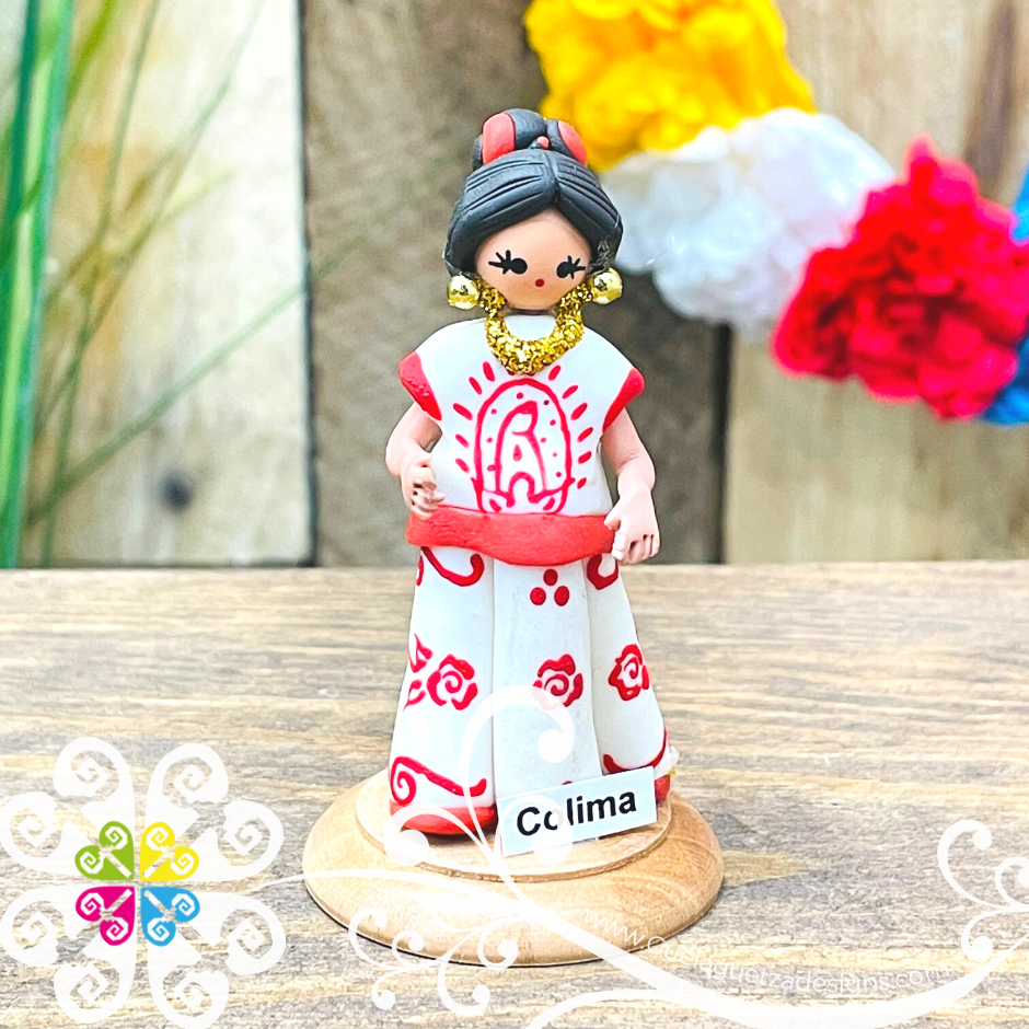 6- Colima Little Doll Figurine - Fondant Doll