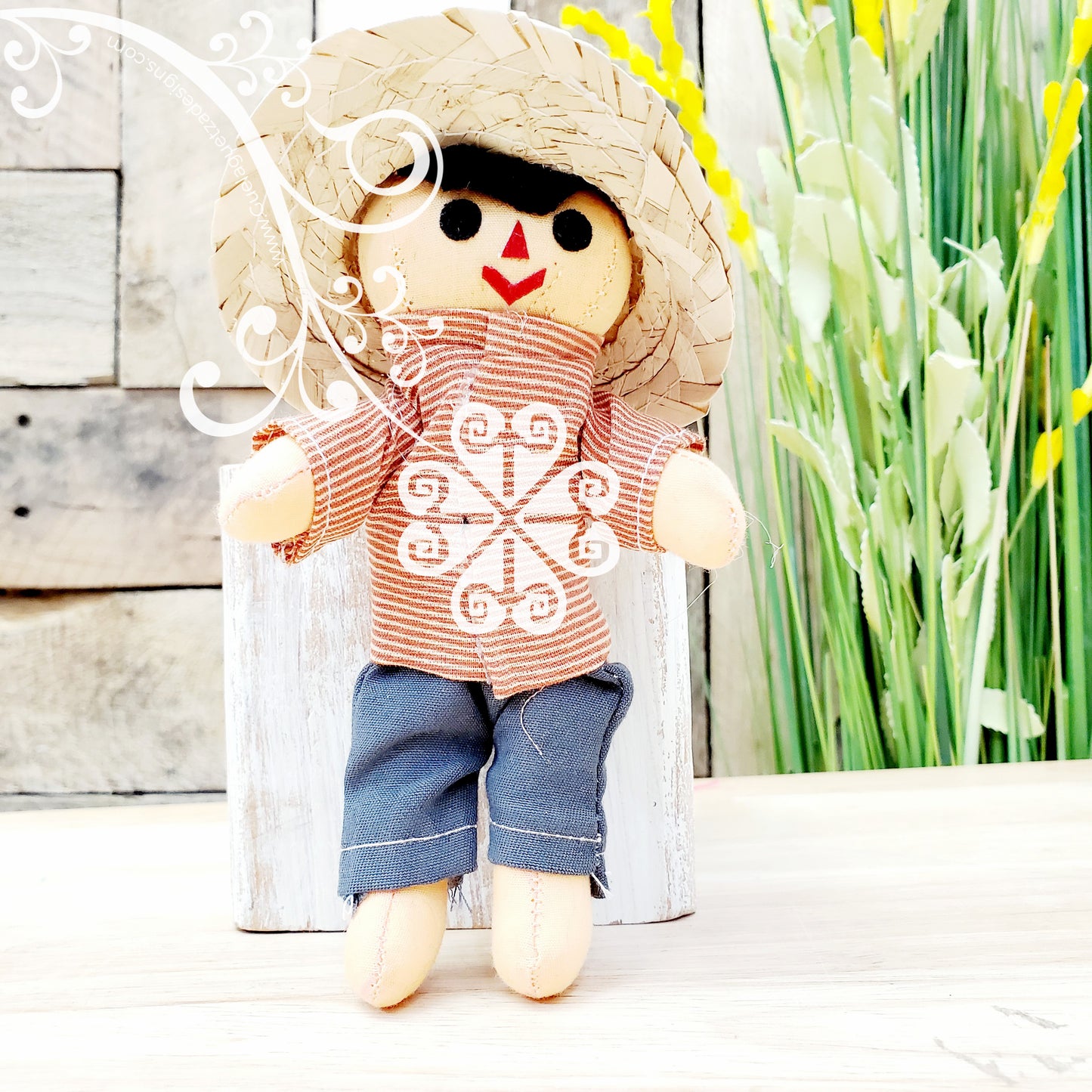 Extra Mini Mexican Otomi Male Doll - Sencillo