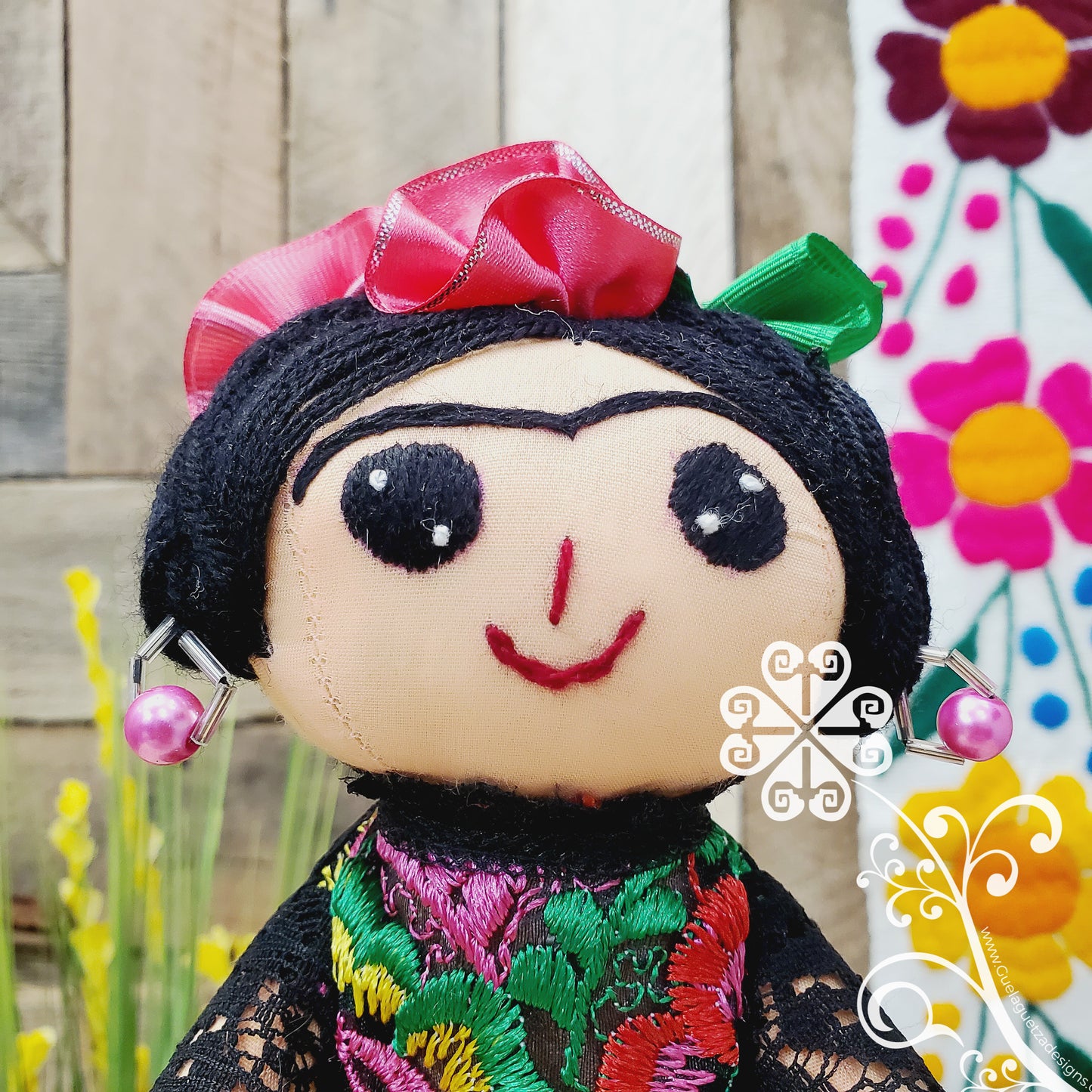 Frida Mexican Otomi Doll - Fina