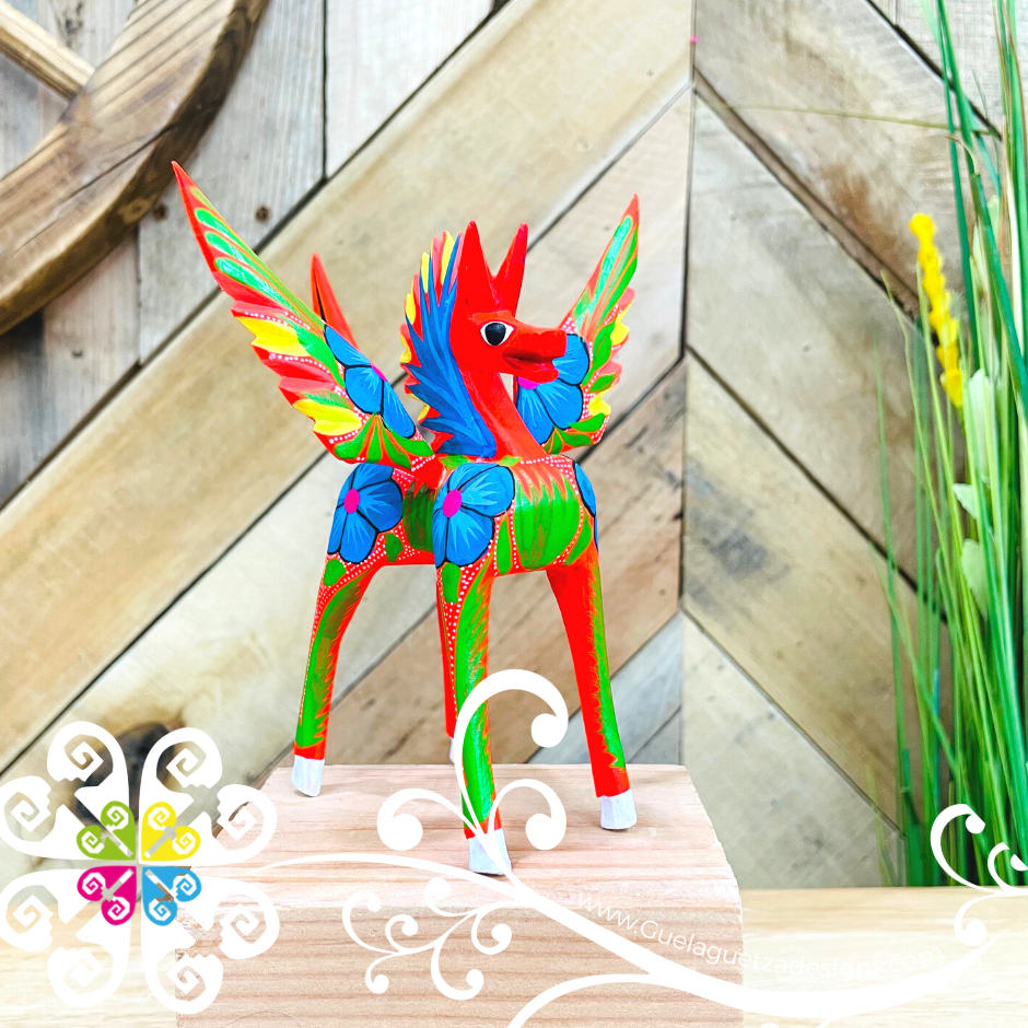 Medium Pegasus Alebrije- Handcarve Wood Decoration Figure