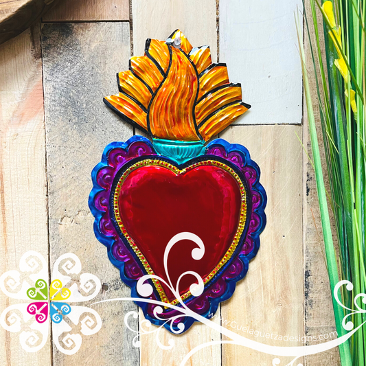 Medium Heart Orange Crown - Hojalata Wall Decor