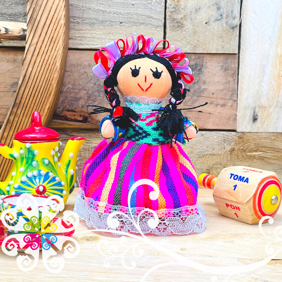 Extra Mini Mexican Otomi Doll - Sencilla