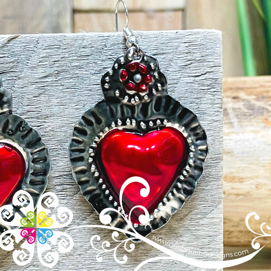 Red - Black Hearts - Hojalata Earrings