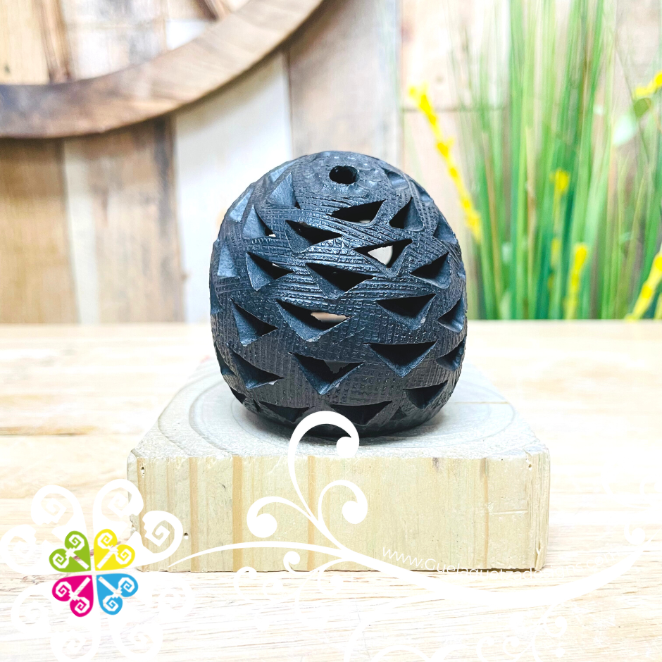 Small Calado Skull  - Black Clay Oaxaca