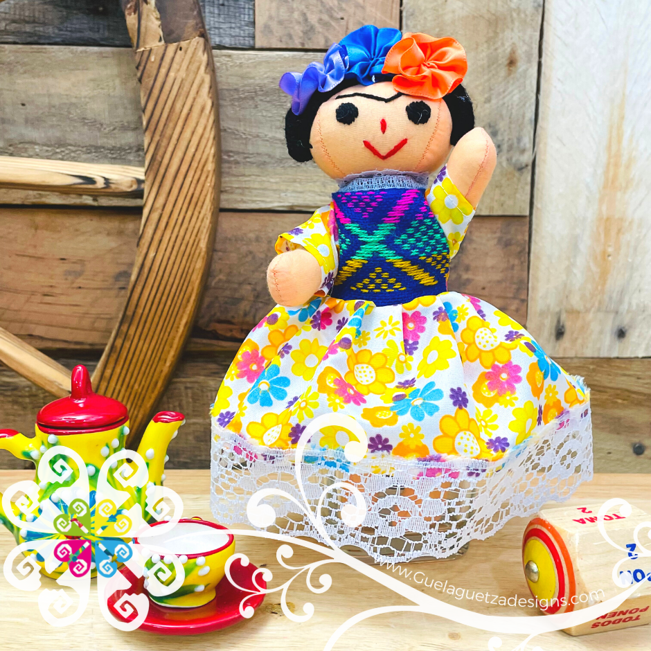 Small Mexican Frida Doll - Sencilla